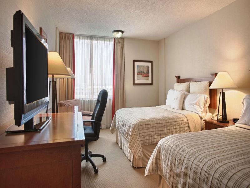 מיסיסאוגה Four Points By Sheraton Toronto Airport מראה חיצוני תמונה