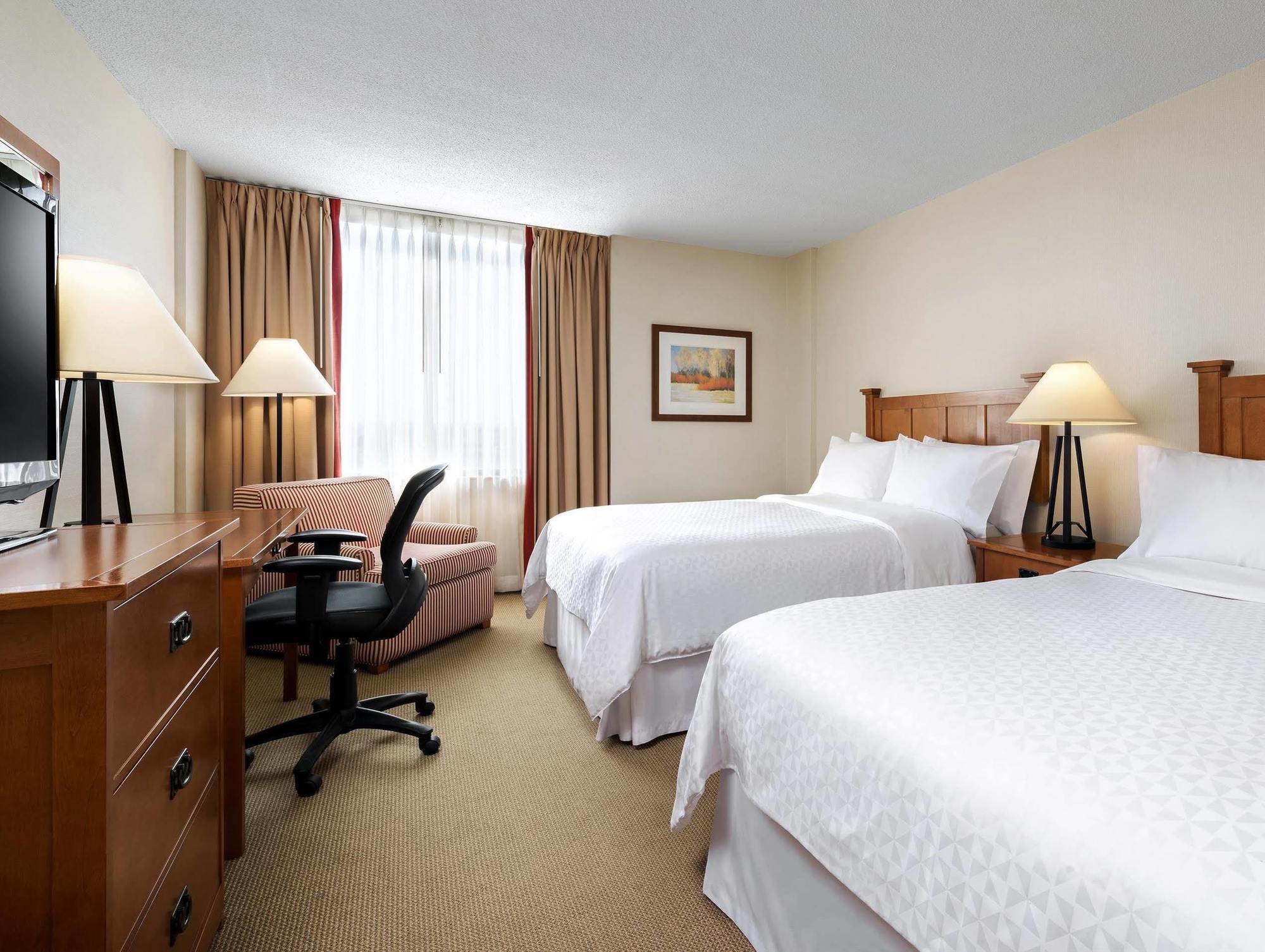 מיסיסאוגה Four Points By Sheraton Toronto Airport מראה חיצוני תמונה