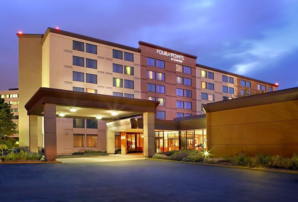 מיסיסאוגה Four Points By Sheraton Toronto Airport מראה חיצוני תמונה
